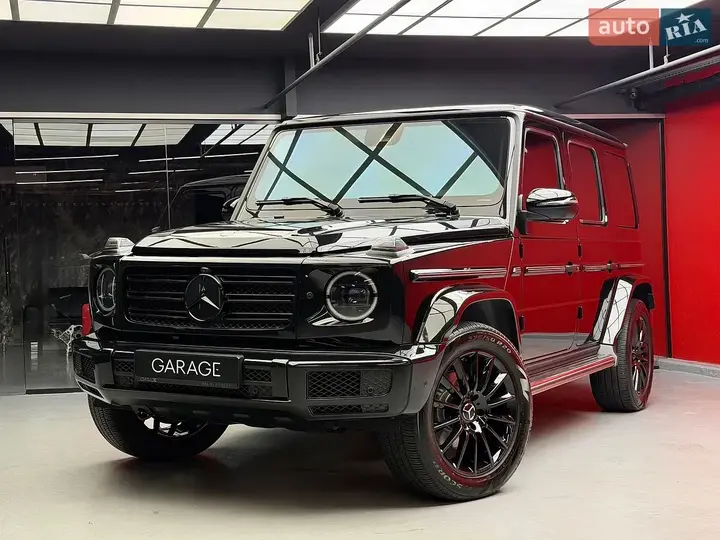 Mercedes-Benz G-Class