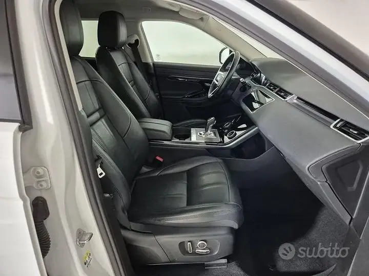Land Rover Range Rover Evoque 2021 photo 3