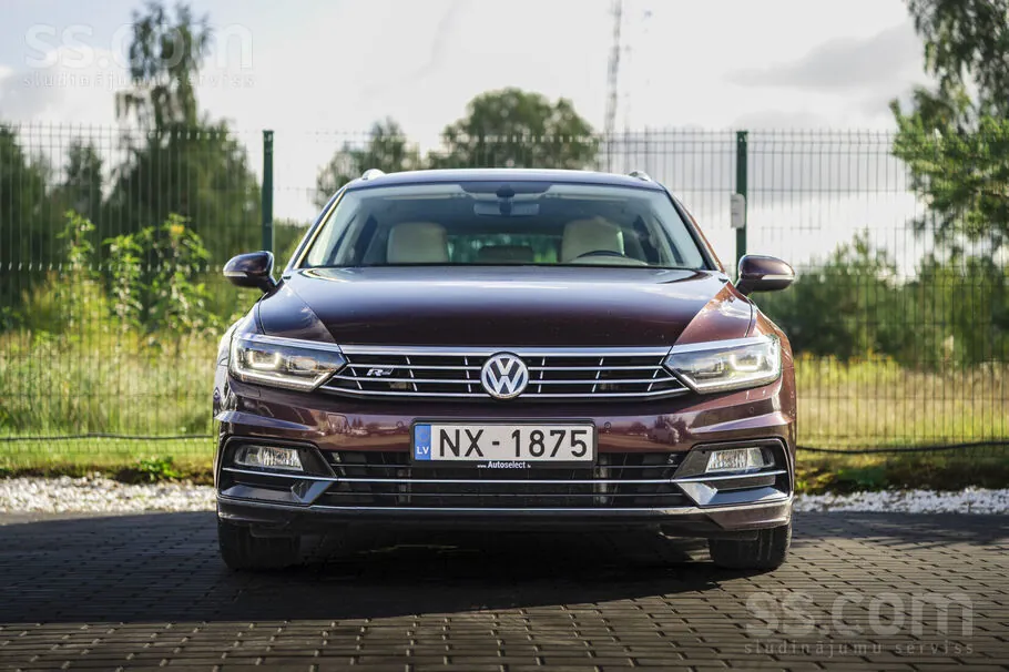 Volkswagen Passat 2018 photo 2