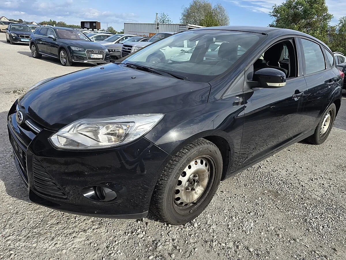 Ford Focus 2014 photo 2