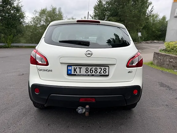Nissan Qashqai 2013 photo 4