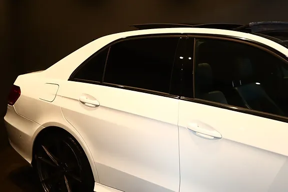 Mercedes-Benz E220 D 2013 photo 4