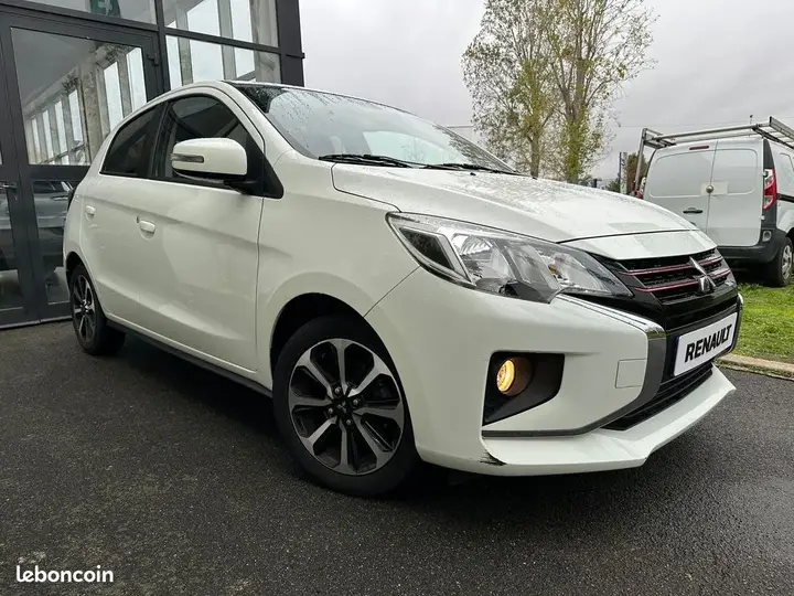 Mitsubishi Space Star 2024 photo 4