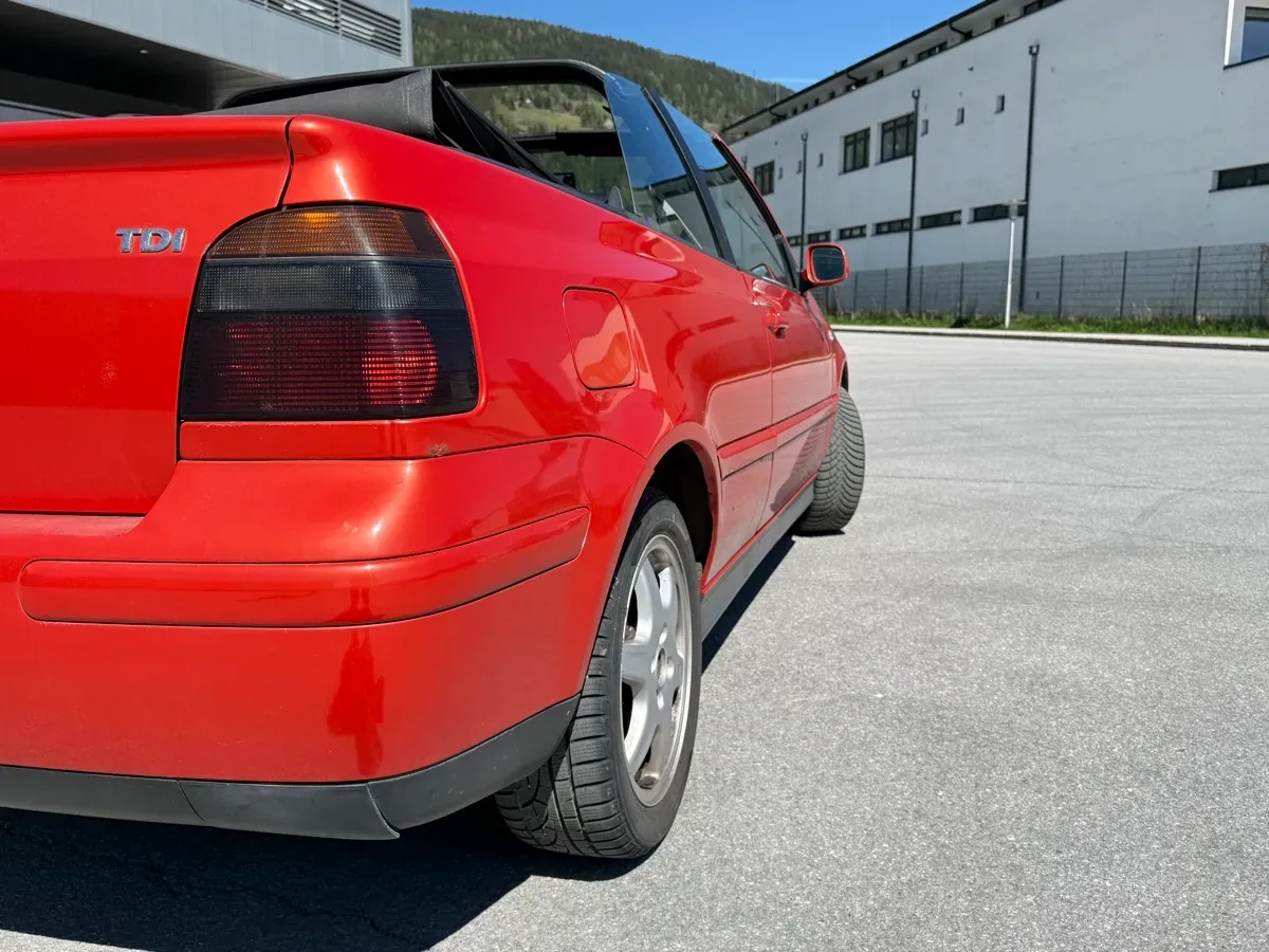 Volkswagen Golf 1999 photo 3