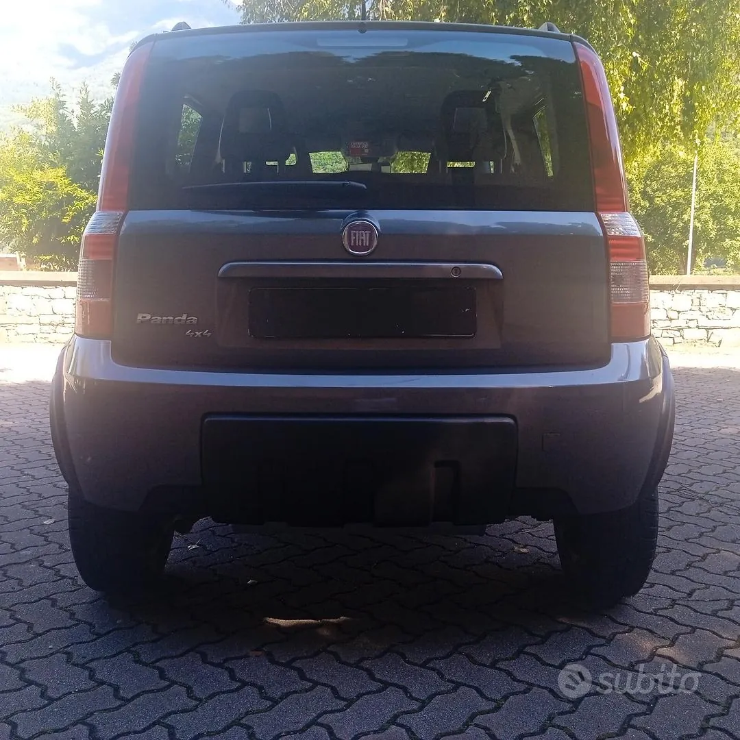 Fiat Panda 2011 photo 4