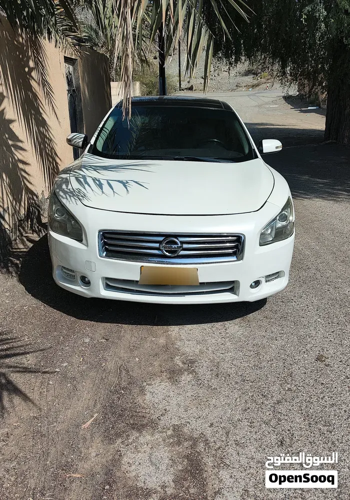Nissan Maxima