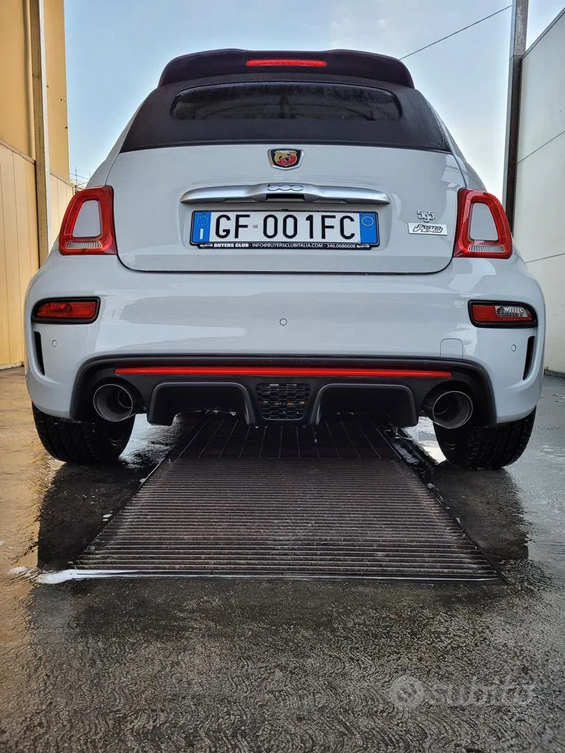 Abarth 595 2020 photo 2
