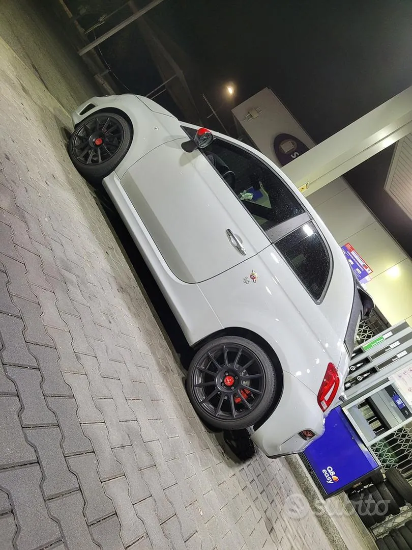 Abarth 595 2020 photo 3