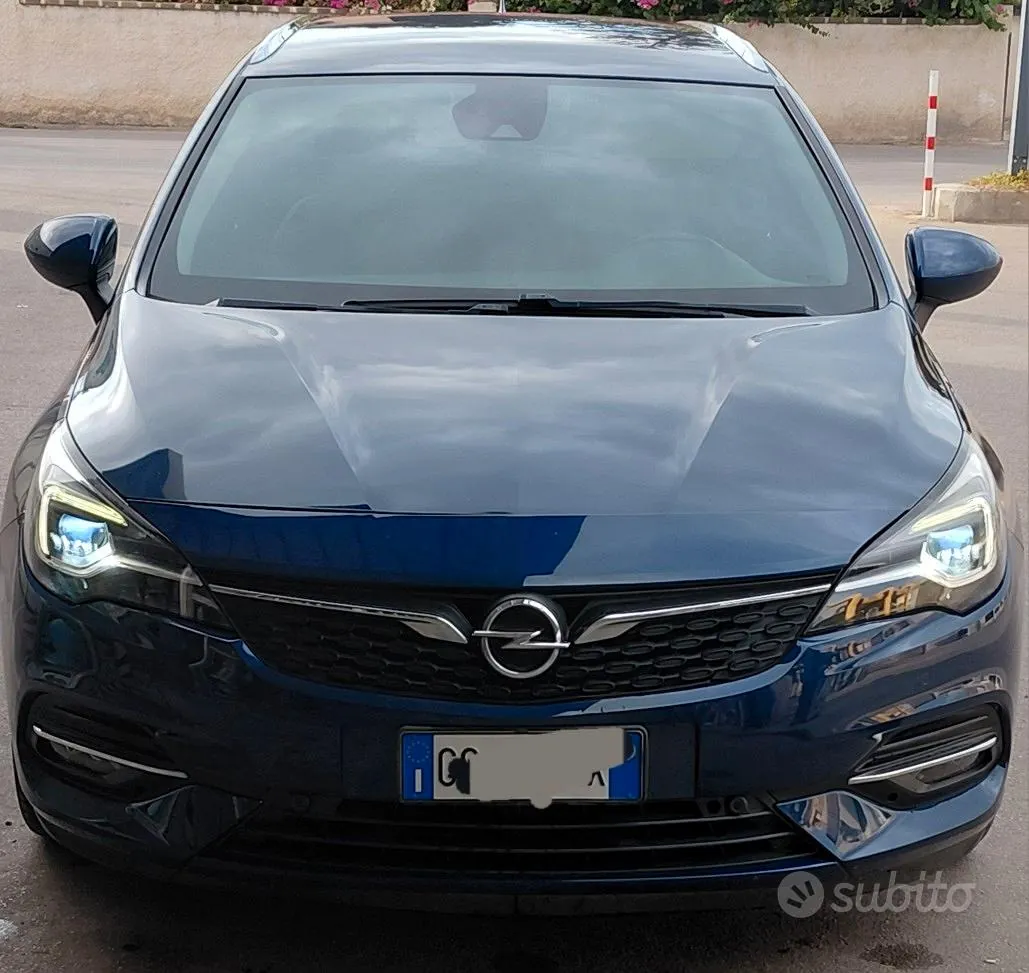 Opel Astra 2020 photo 2