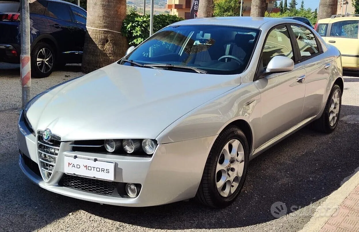 Alfa Romeo 159 2006 photo 2