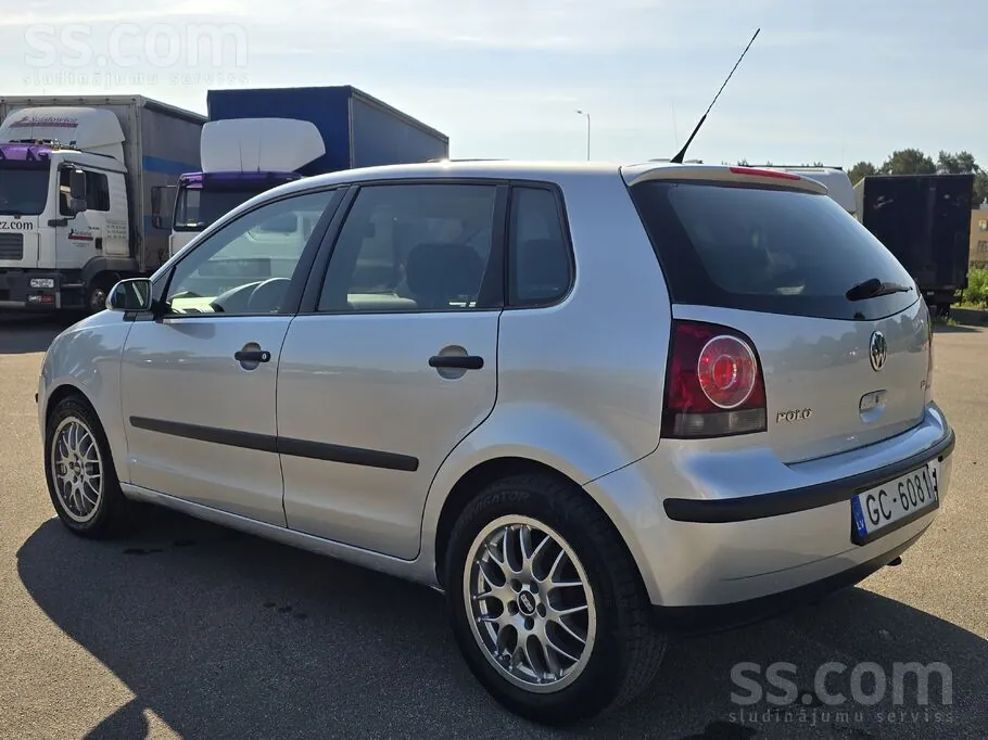 Volkswagen Polo 2006 photo 4
