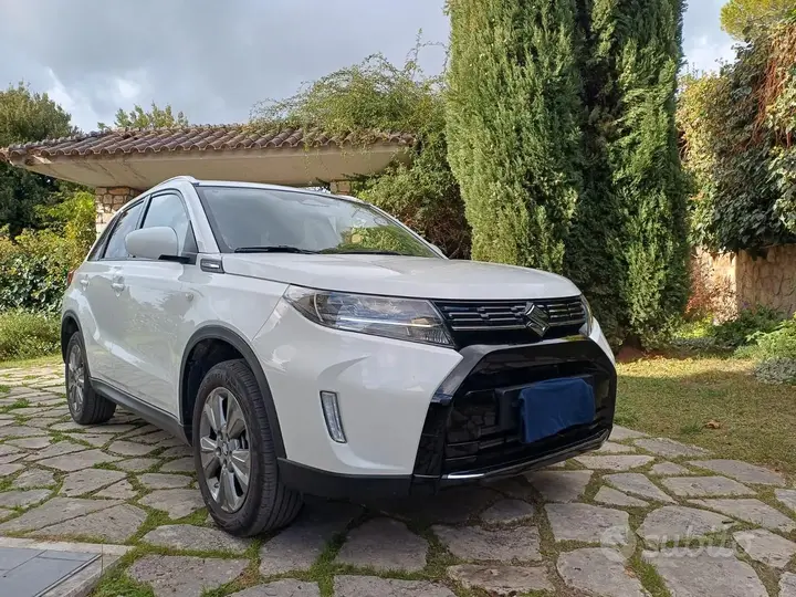 Suzuki Vitara 2024 photo 4