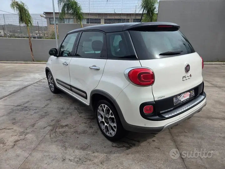 Fiat 500L 2016 photo 5