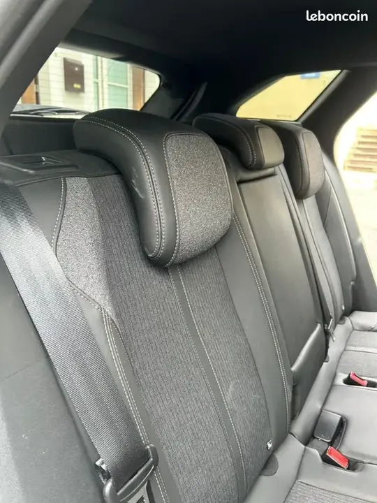 Peugeot 3008 2020 photo 4