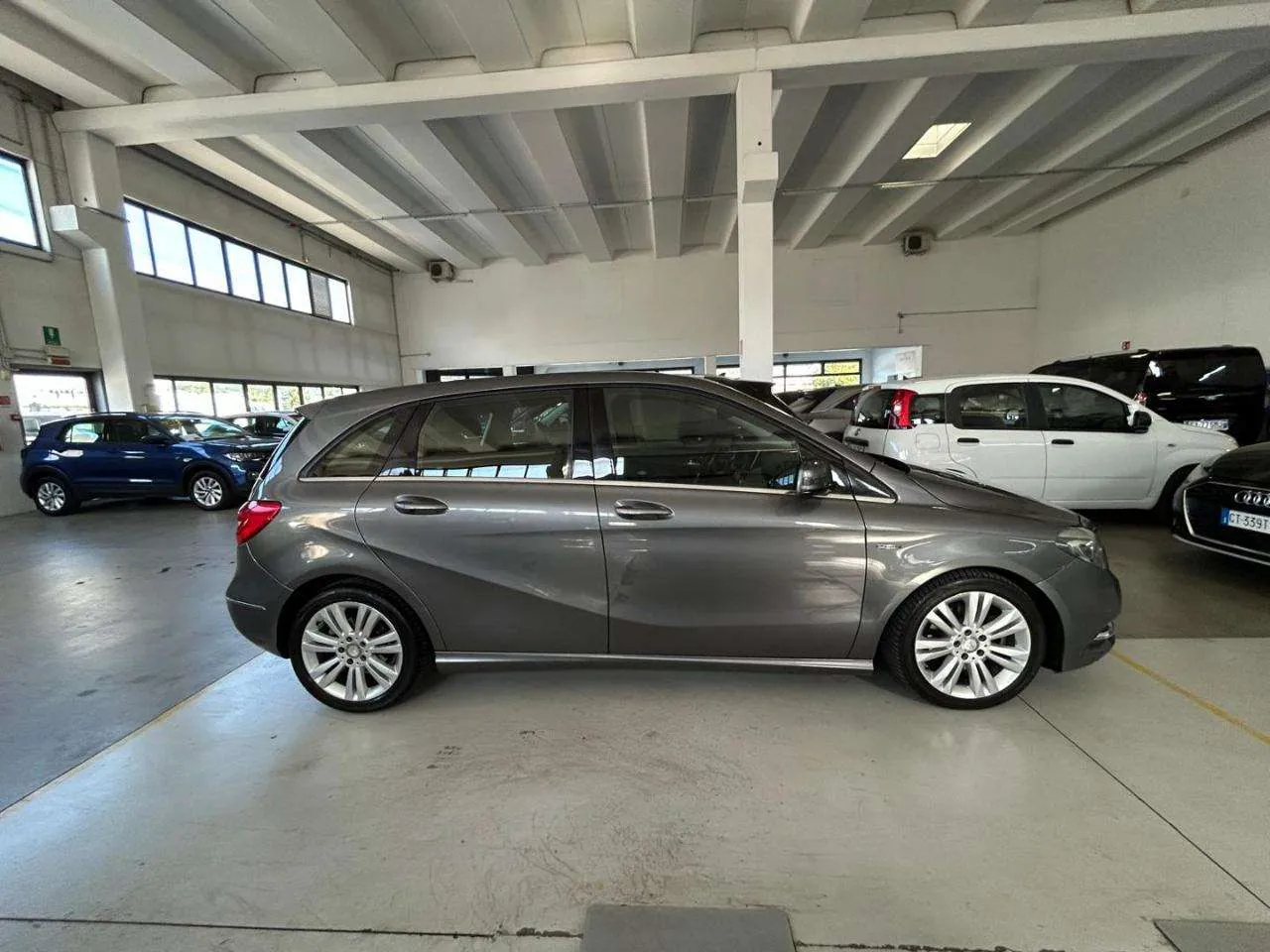 Mercedes-Benz B 200 Cdi 2013 photo 3