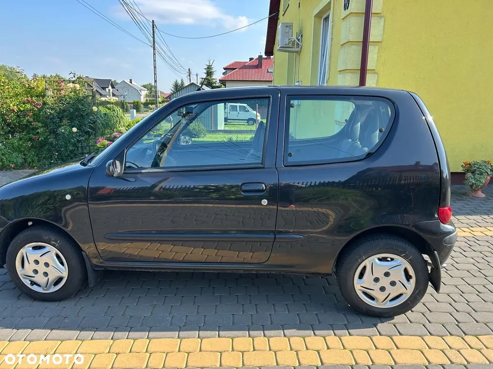 Fiat Seicento 2003 photo 2