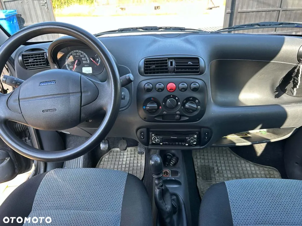 Fiat Seicento 2003 photo 5