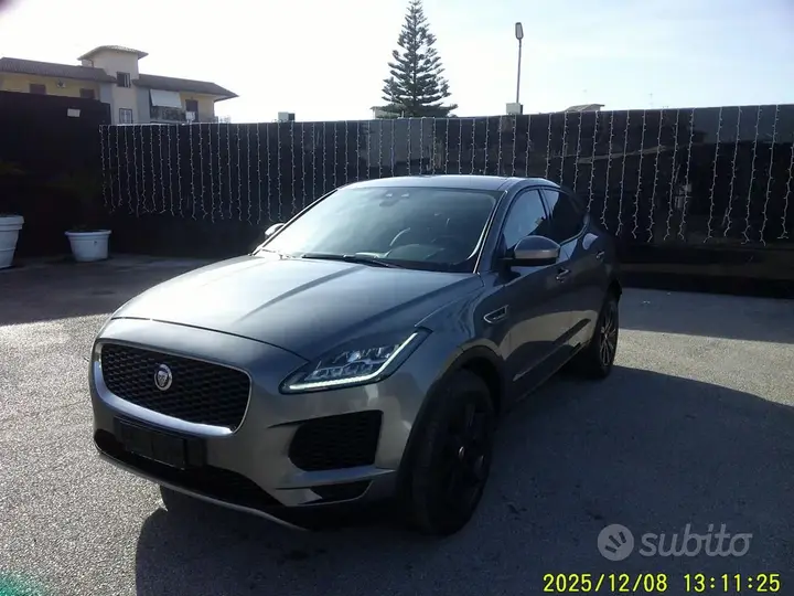 Jaguar E-Pace