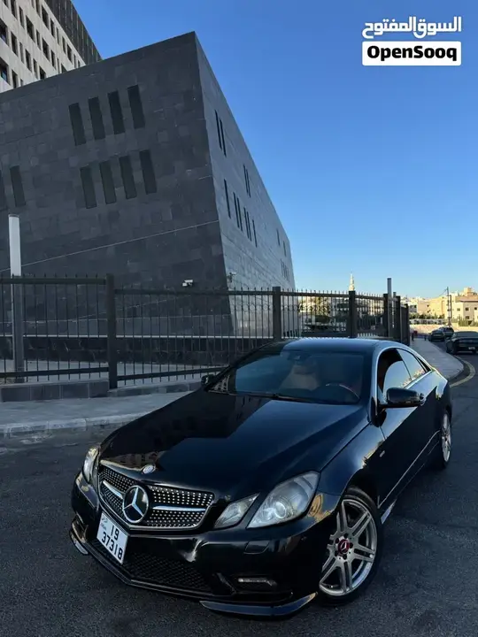 Mercedes-Benz E-Class 2011 photo 4