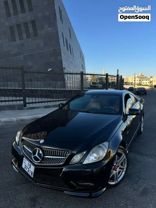 Mercedes-Benz E-Class 2011 photo 3