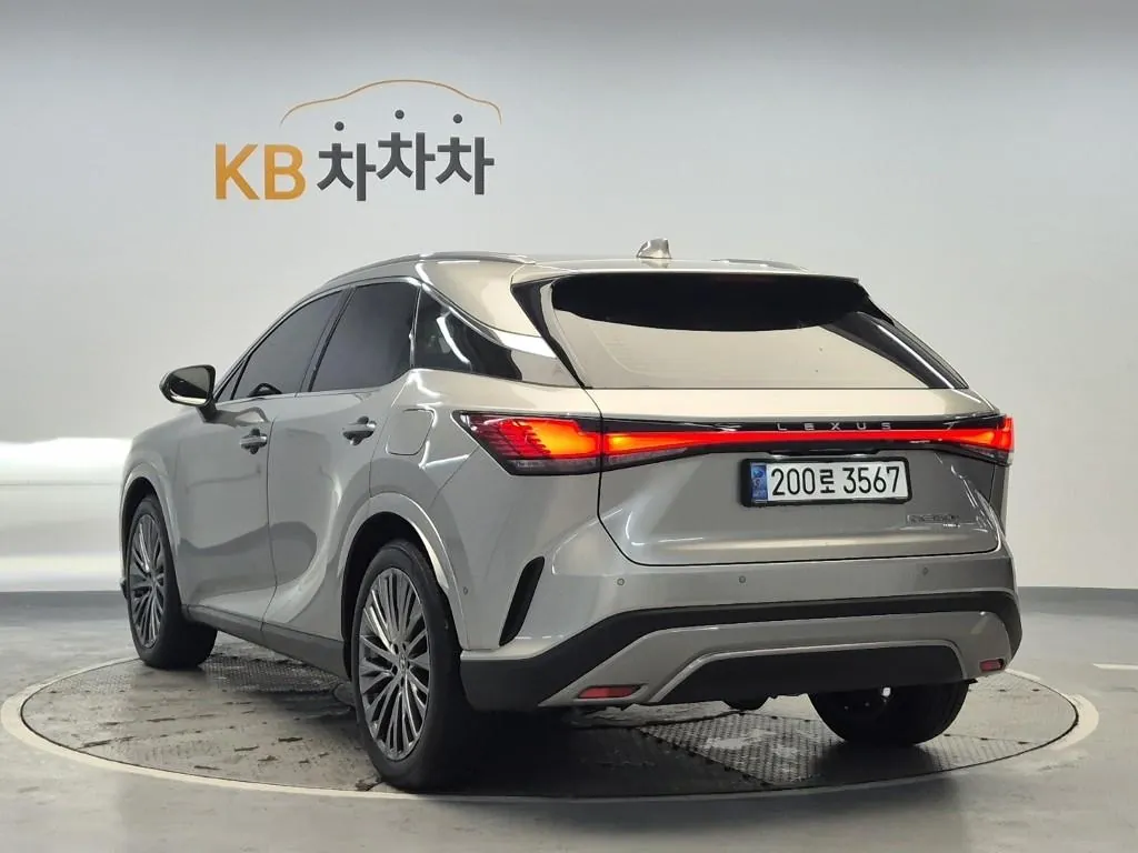 Lexus Rx 2024 photo 2