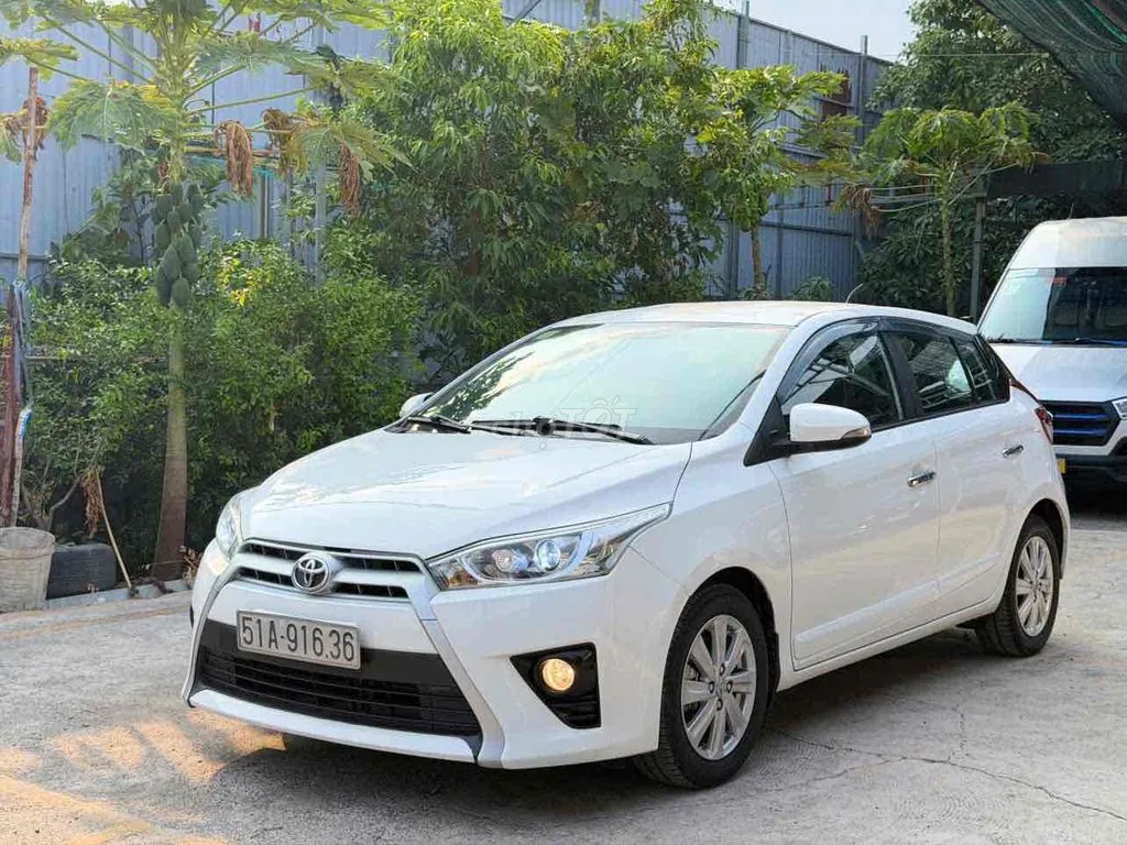 Toyota Yaris 2014 photo 2