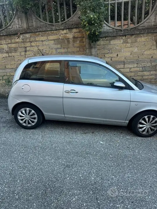 Lancia Ypsilon 2007 photo 2