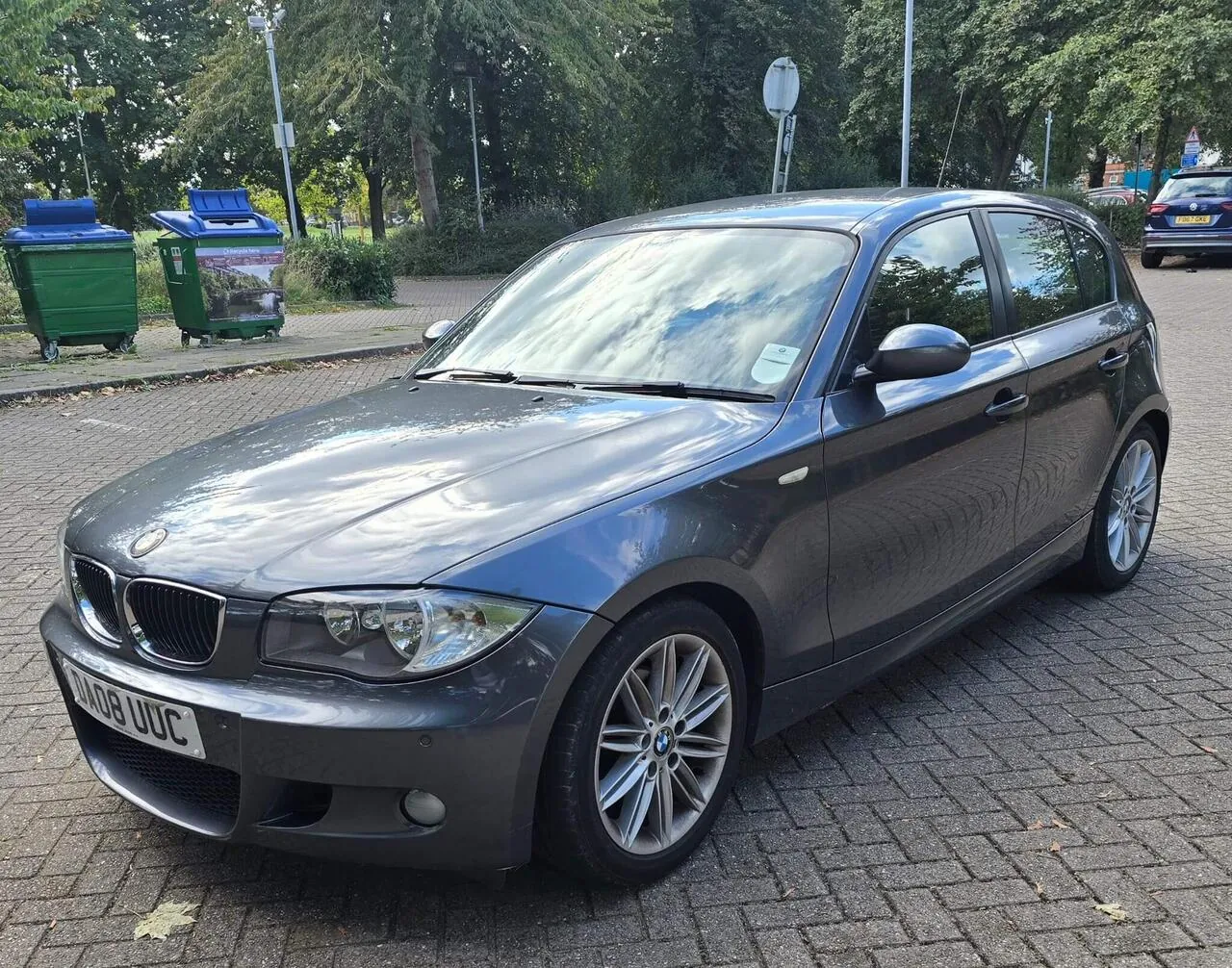 BMW 1 Series 2008 photo 2