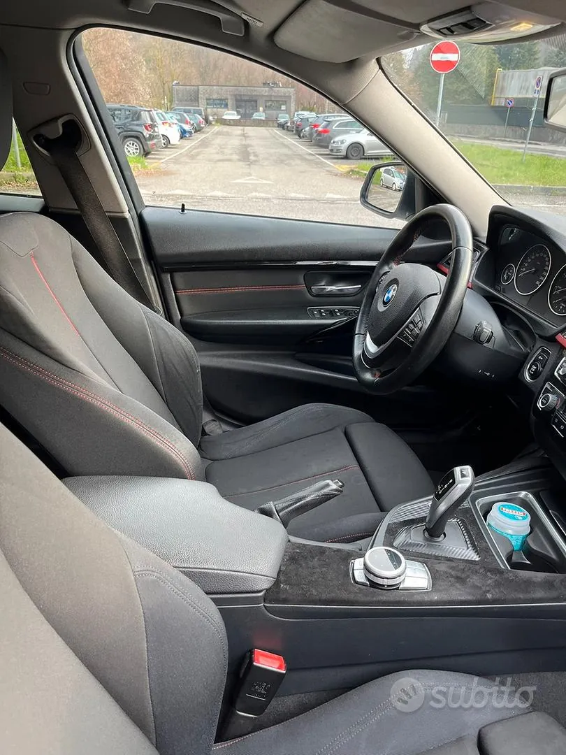 BMW 3 Series 2012 photo 3