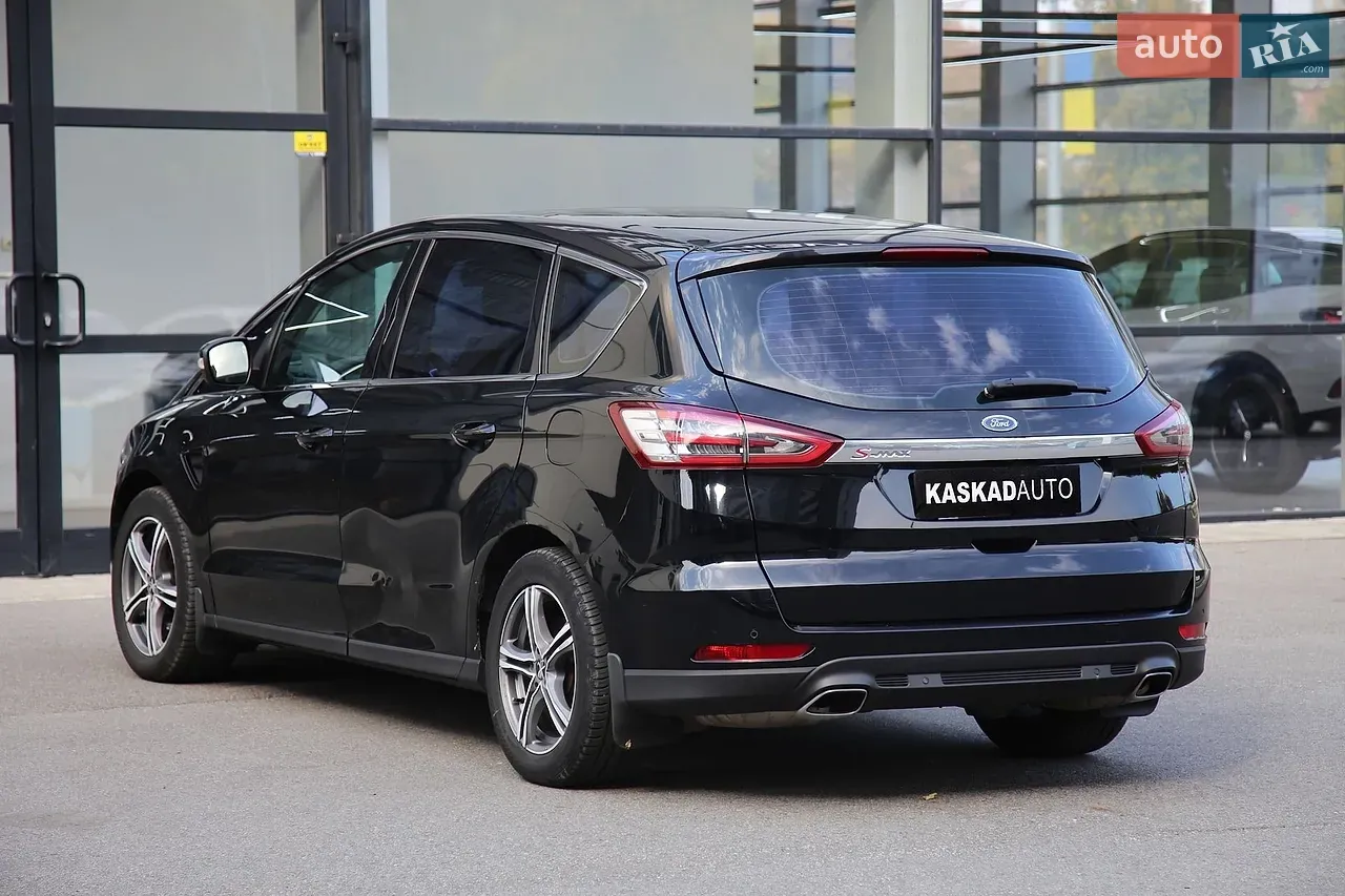 Ford S-Max 2016 photo 4