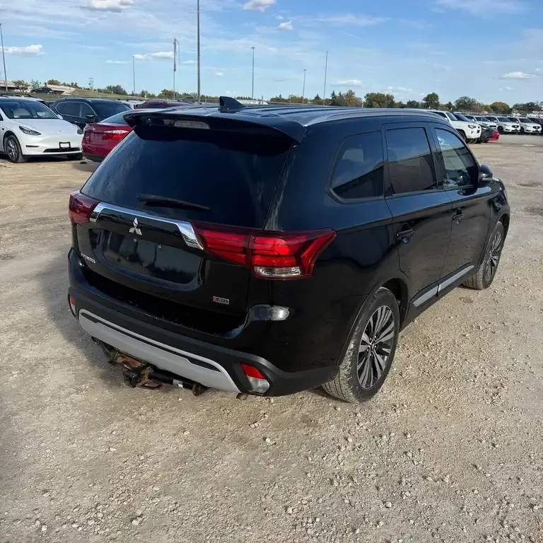 Mitsubishi Outlander 2020 photo 3
