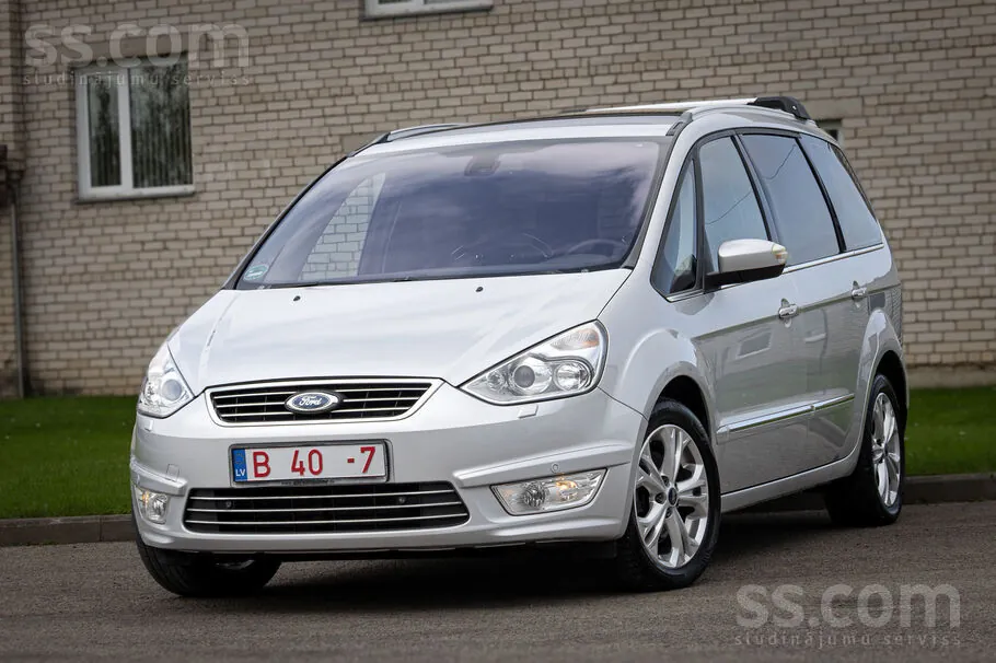 Ford Galaxy 2011 photo 2