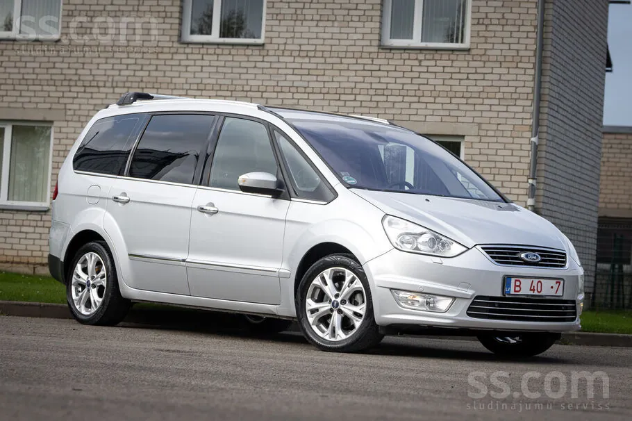 Ford Galaxy 2011 photo 5