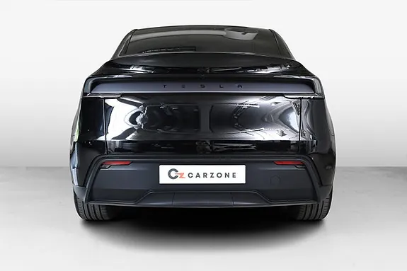 Tesla Model Y 2025 photo 5