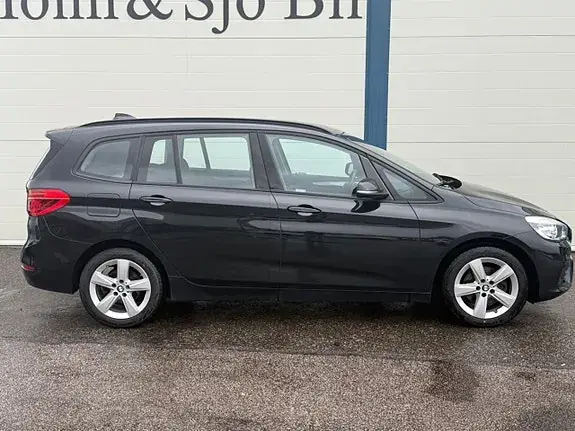 BMW 218I 2017 photo 4