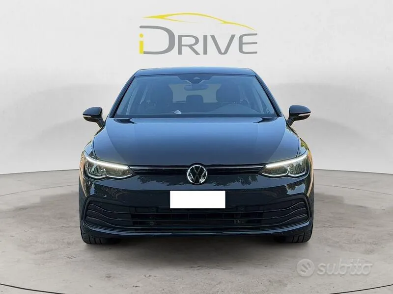 Volkswagen Golf 2022 photo 2