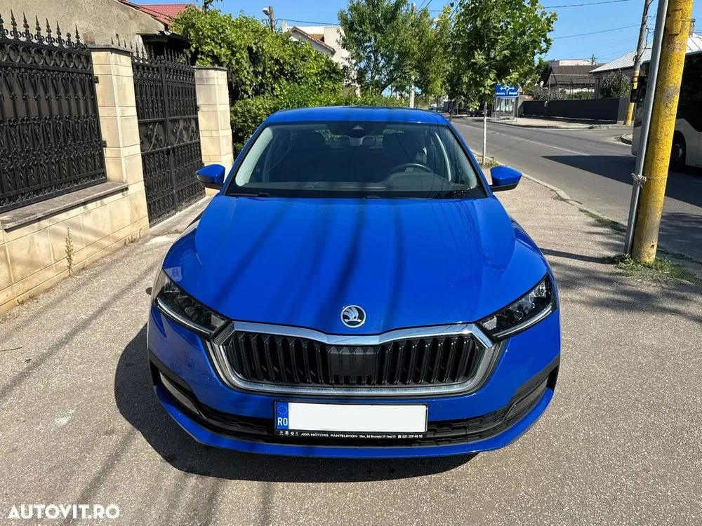 Skoda Octavia 2023 photo 4