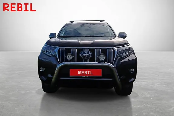 Toyota Land Cruiser 2019 photo 2