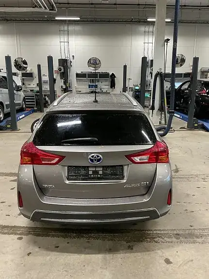Toyota Auris 2015 photo 4