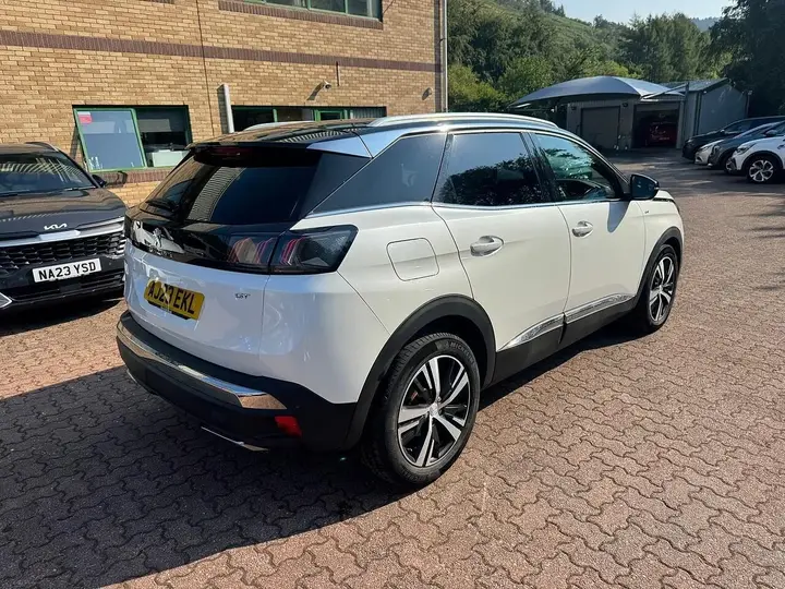 Peugeot 3008 2023 photo 5
