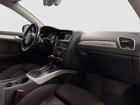Audi A4 2015 photo 5