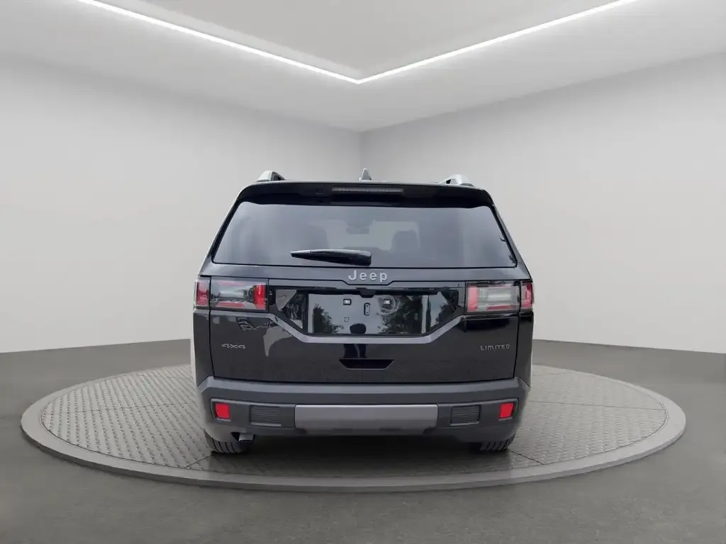 Jeep Cherokee 2026 photo 5
