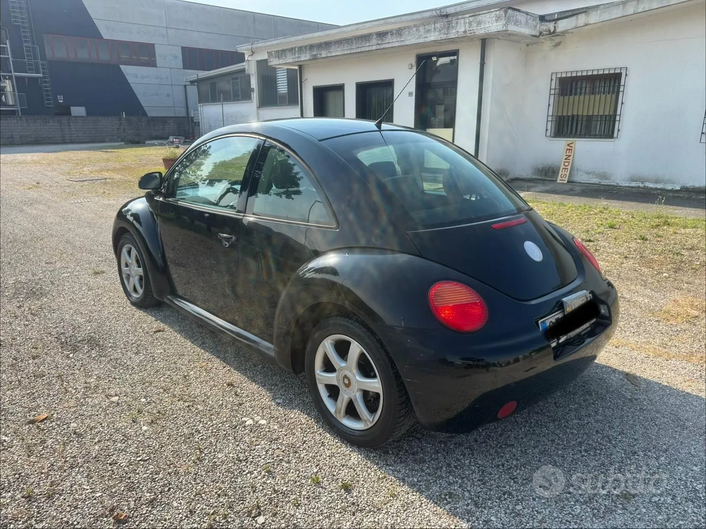 Volkswagen New Beetle 2004 photo 4