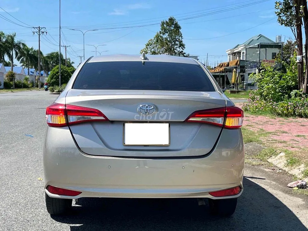 Toyota Vios 2022 photo 2