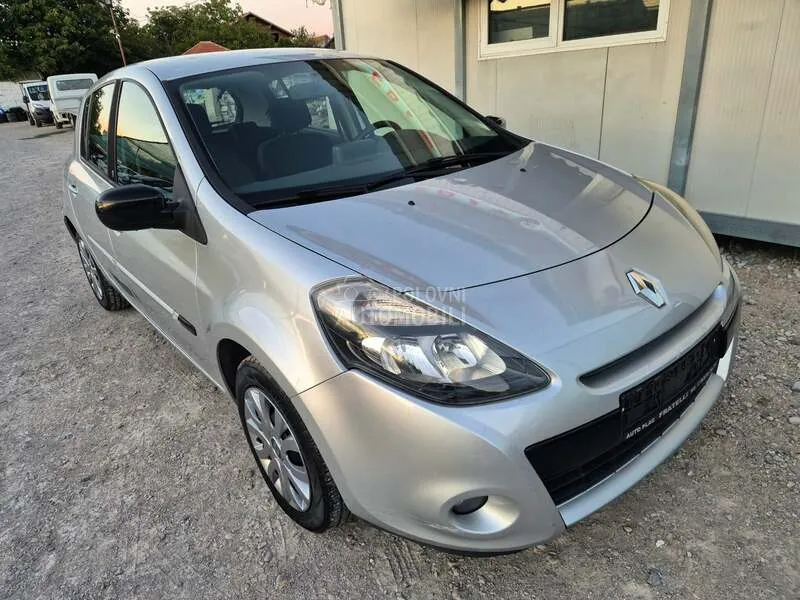 Renault Clio 2011 photo 5