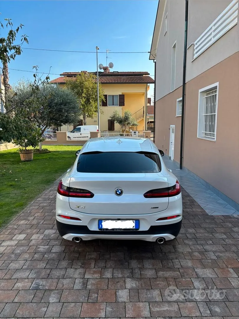 BMW X4 2020 photo 4