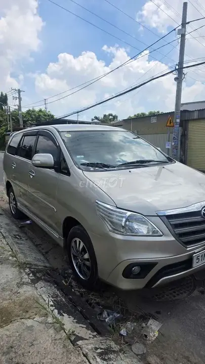 Toyota Innova 2015 photo 2
