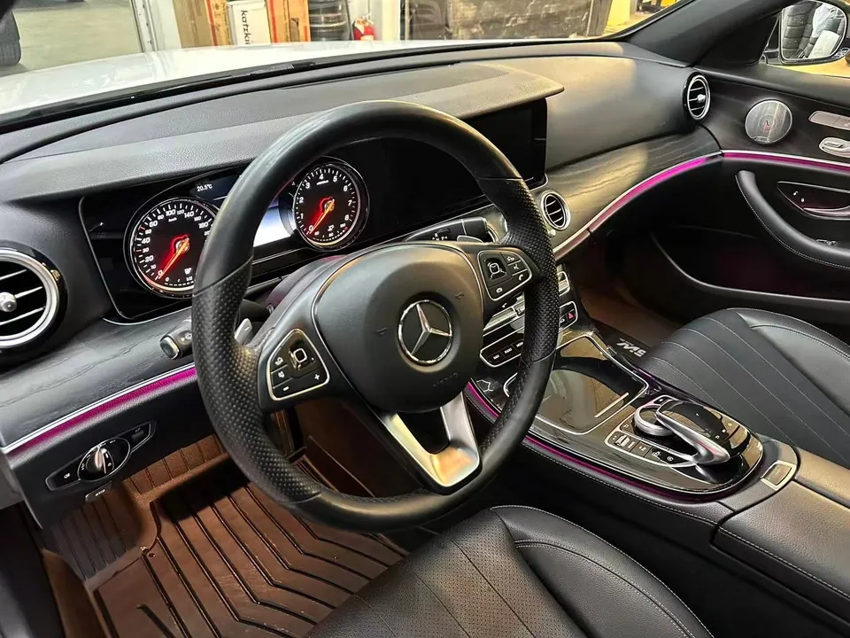 Mercedes-Benz E-Class 2017 photo 5