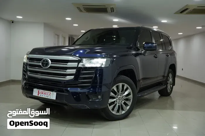 Toyota Land Cruiser Gxr 2022 photo 2