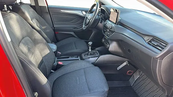 Ford Focus 2020 photo 3
